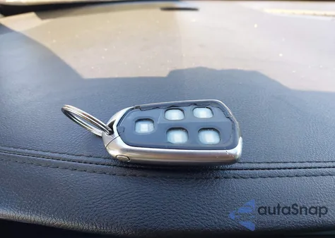 2019 Cadillac Xt5 Luxury z USA, uszkodzony, nr VIN 1GYKNCRS5KZ265571